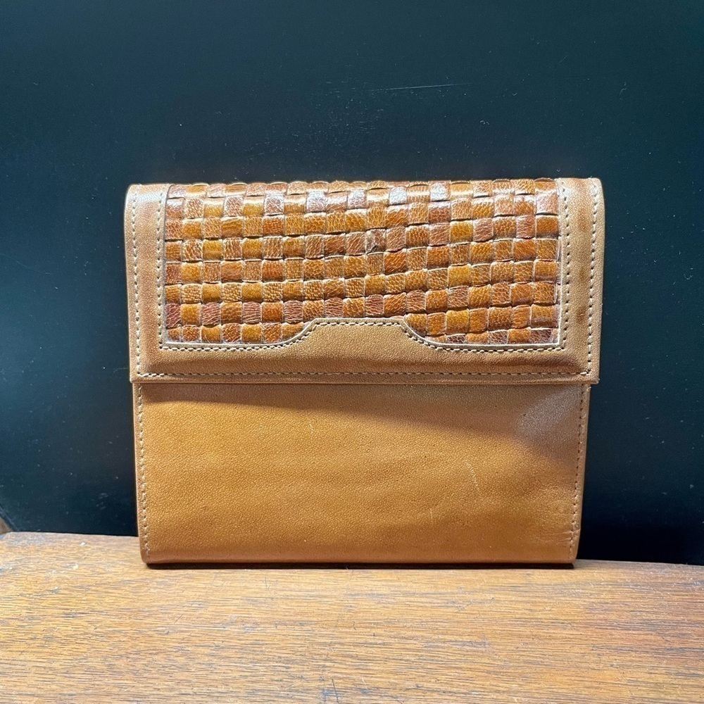 VINTAGE, SOFT, FRENCH PURSE WITH WOVEN INLAY IN CINNAMON COLOR.